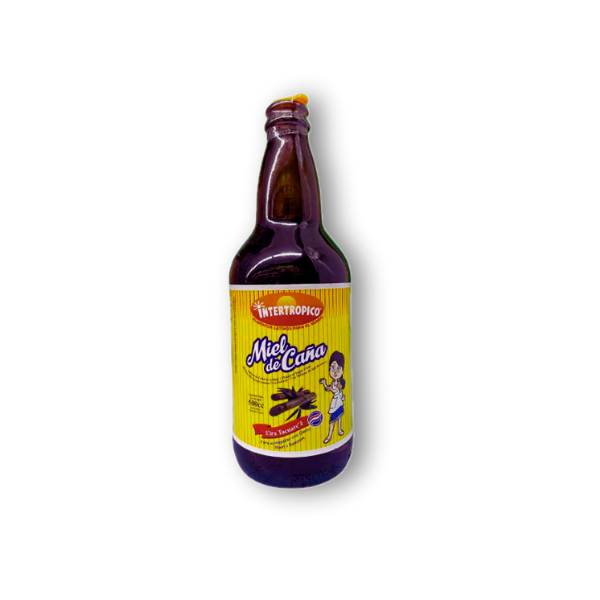 Miel de caña natural, melaza espesa y dulce elaborada a partir del jugo de caña de azúcar. Excelente para postres, quesos y endulzar de forma natural.